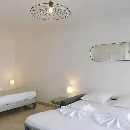 Apartmán Beautiful Air-conditioned T1 